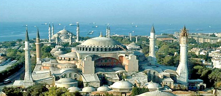 Hagia Sophia : Umroh Plus Turki